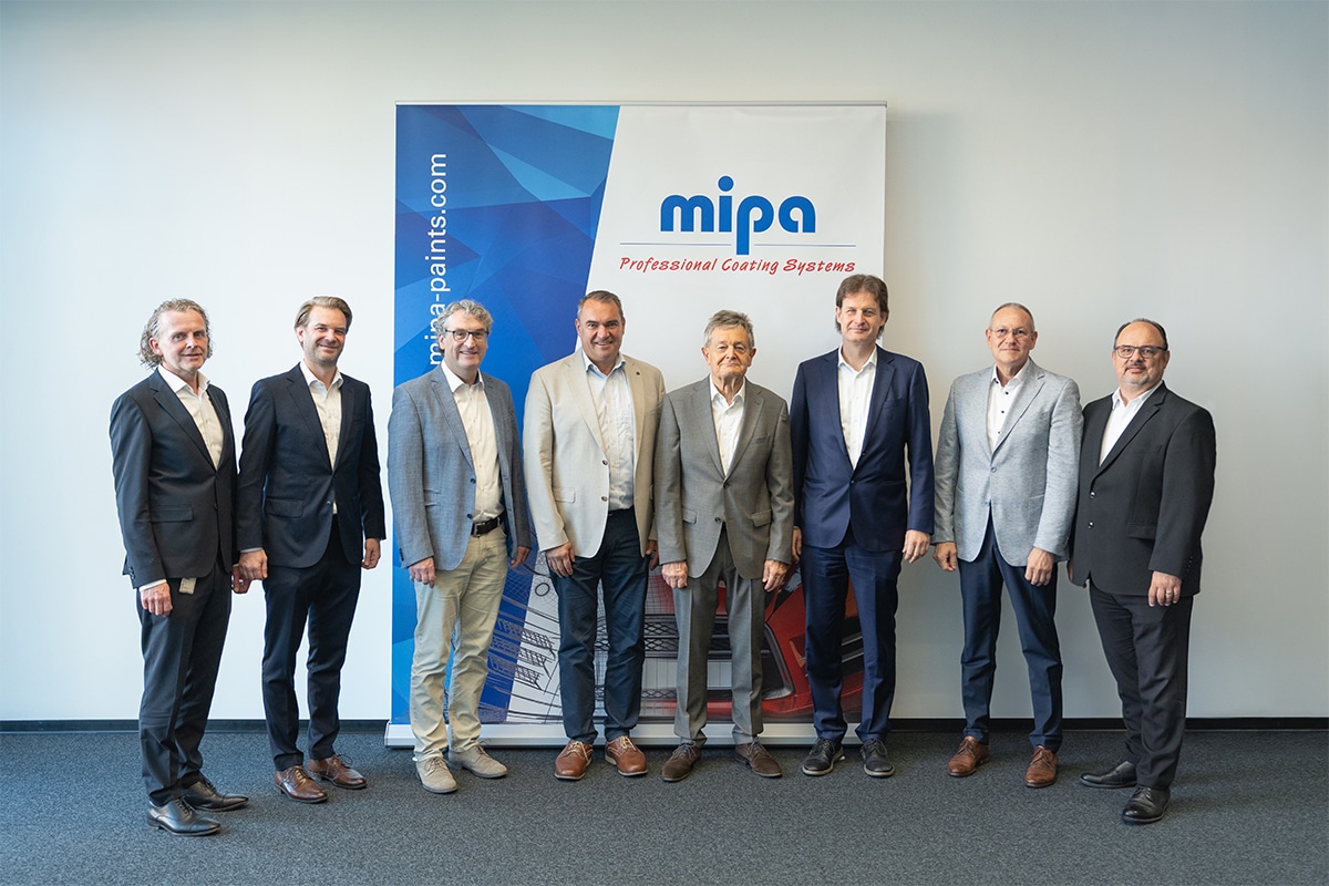 Landrat Holzner besucht die MIPA SE in Essenbach